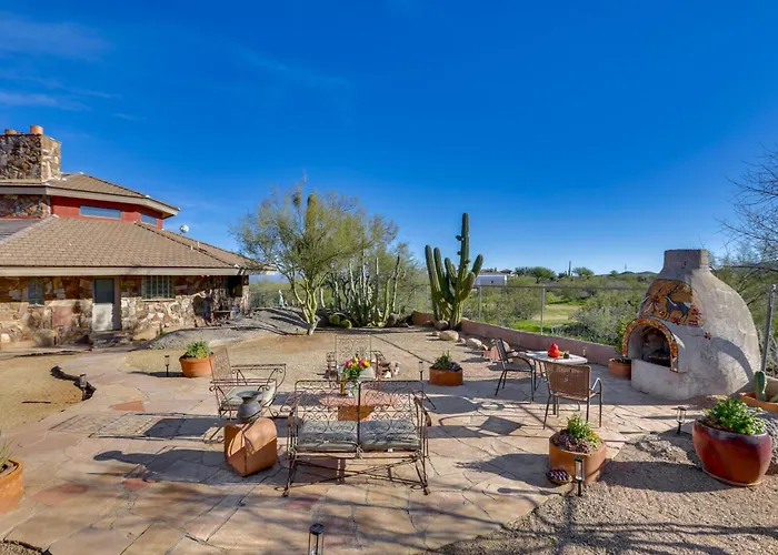 Private Oasis On 10 Acres! Mtn Views Holiday home Scottsdale